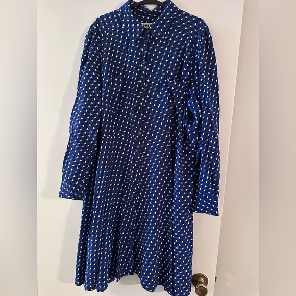 Boden Navy and White Geometric Shirt - Picture 5 of 5